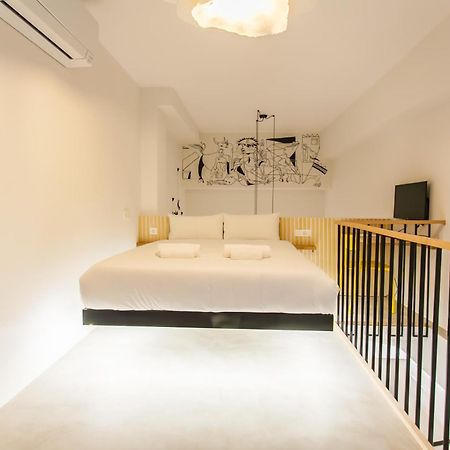 Guernica Luxury Duplex - Location, Light, And Art Daire Madrid Dış mekan fotoğraf